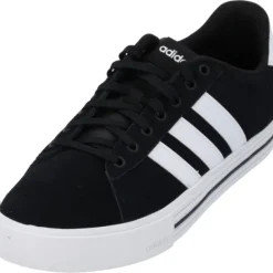 Herren adidas Klassische- & Business Schuhe<IF4502 DAILY 4.0, Klassische- & Business Schuhe, Herren, CBLACK/FTWWHT/FTWWHT